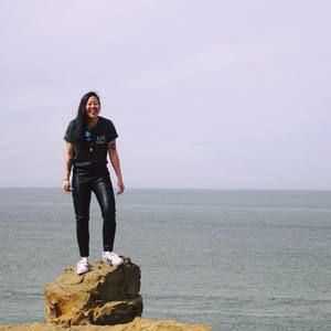 Meet your Posher, Tiffany